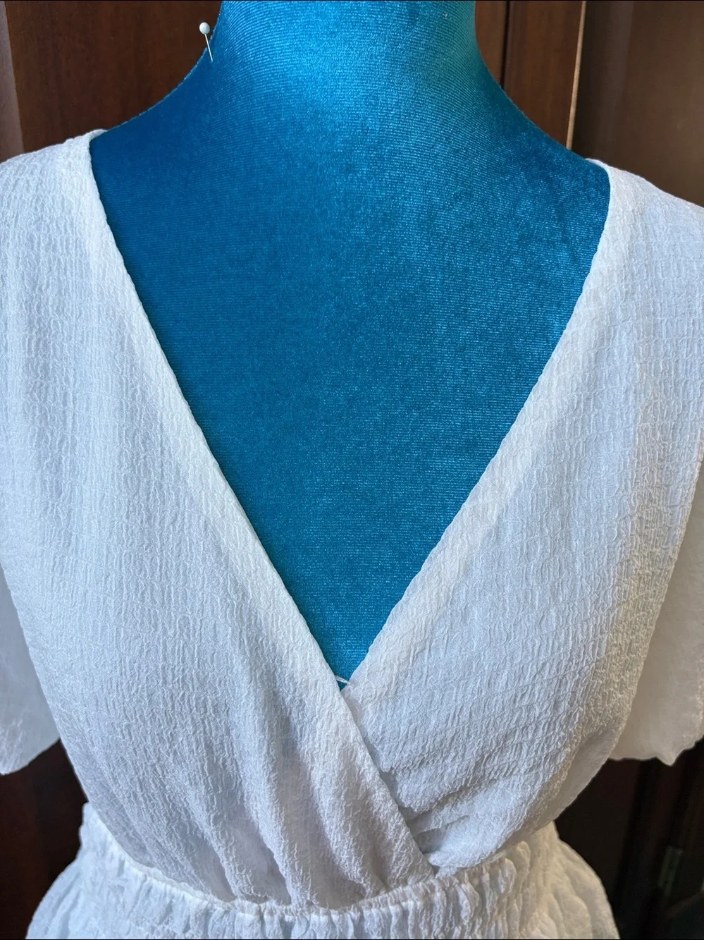 ASTR  Sheer Textured V-Neck Peplum Blouse with Puff Sleeves  white   lined  NWOT